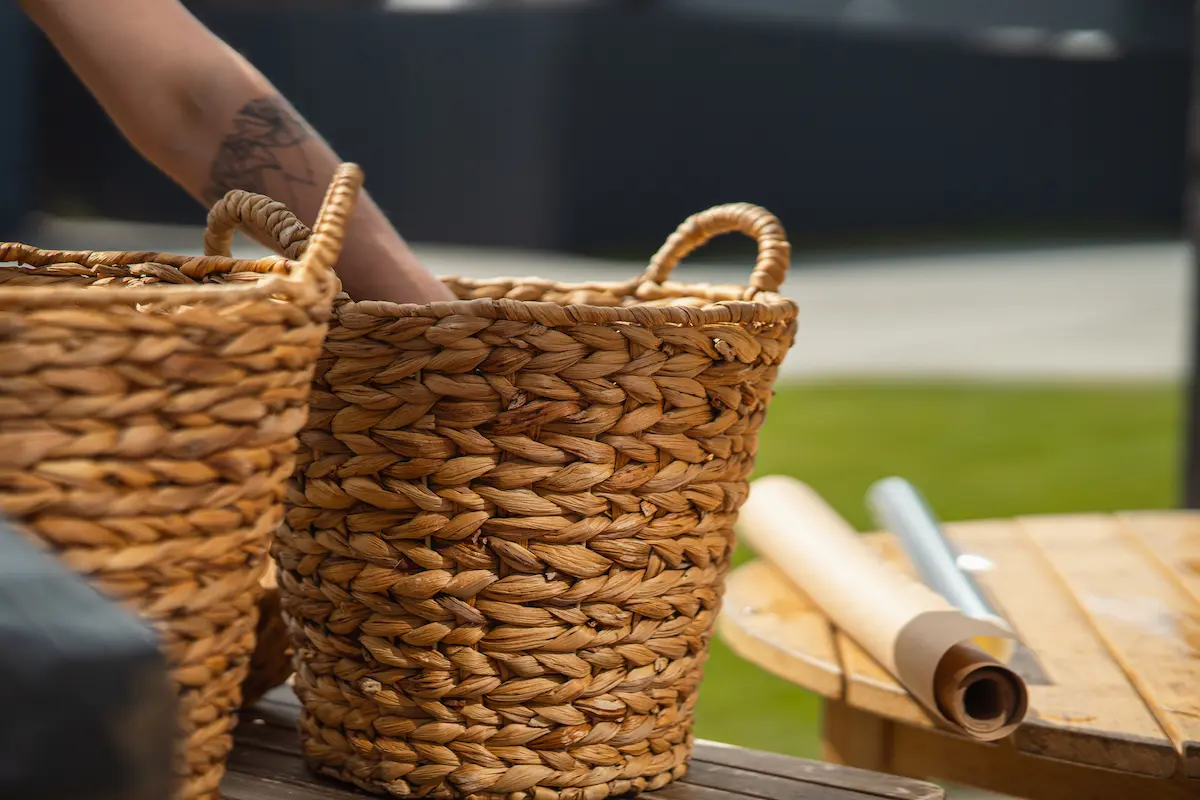 cestos-y-maceteros cestos mimbre decorativos